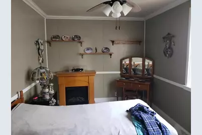 438 Tonti Street, Lasalle, IL 61301 - Photo 10