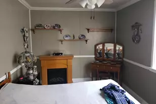 438 Tonti St, Lasalle, IL 61301 - Photo 10