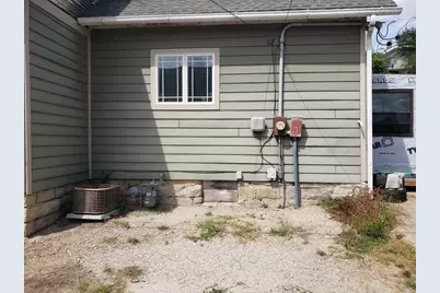 438 Tonti Street, Lasalle, IL 61301 - Photo 6