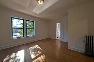 2706 N Spaulding Ave, Chicago, IL 60647 - Photo 2