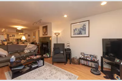 1644 W Augusta Boulevard #House, Chicago, IL 60622 - Photo 2