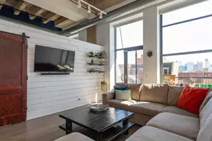 1645 W Ogden Ave, Chicago, IL 60612 - Photo 6