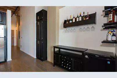 1645 W Ogden Avenue #505, Chicago, IL 60612 - Photo 8