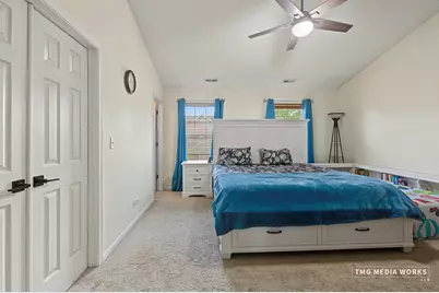 815 Lewisburg Lane, Aurora, IL 60504 - Photo 18