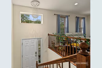 815 Lewisburg Lane, Aurora, IL 60504 - Photo 6