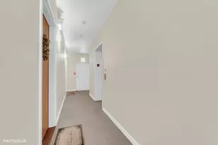 912 W Chicago Ave, Chicago, IL 60642 - Photo 4