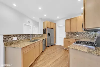 912 W Chicago Avenue #403, Chicago, IL 60642 - Photo 16