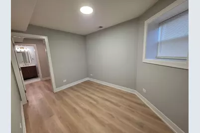 2442 W Wilson Avenue #G, Chicago, IL 60625 - Photo 10