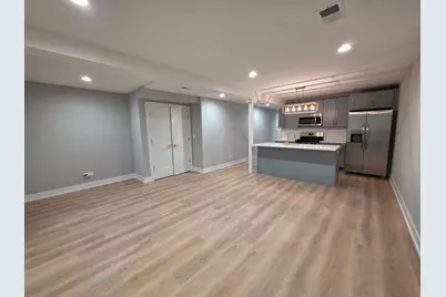 2442 W Wilson Avenue #G, Chicago, IL 60625 - Photo 4