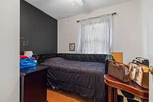 5242 W 63rd Pl, Chicago, IL 60638 - Photo 18