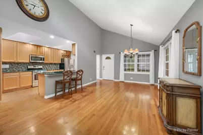 34439 N Hickory Lane, Round Lake, IL 60073 - Photo 8