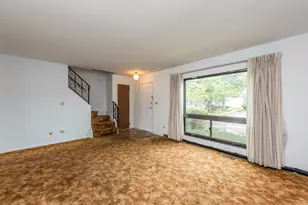 4111 Brentwood Ln, Waukegan, IL 60087 - Photo 6