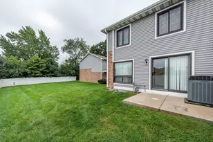 4111 Brentwood Ln, Waukegan, IL 60087 - Photo 28
