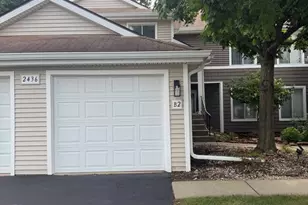 2436 W Salem Ct, Woodridge, IL 60517 - Photo 1