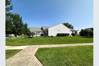 11892 Ludbury Ridge, Huntley, IL 60142 - Photo 2