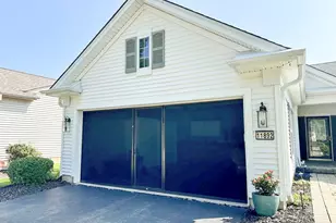 11892 Ludbury Ridge, Huntley, IL 60142 - Photo 6