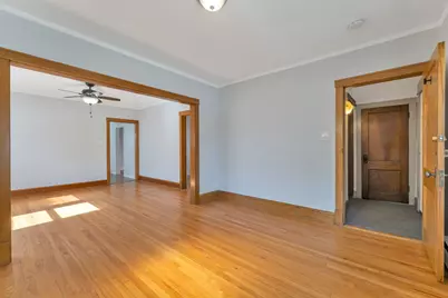 [Address not provided], Chicago, IL 60630 - Photo 4