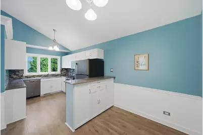 150 Inverness Court #2, Elk Grove Village, IL 60007 - Photo 10