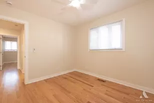 7712 Nagle Ave, Burbank, IL 60459 - Photo 14