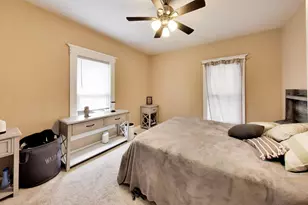 120 Commonwealth Dr, Aurora, IL 60506 - Photo 16