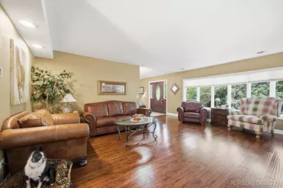 2N720 Woodcrest Drive, West Chicago, IL 60185 - Photo 14