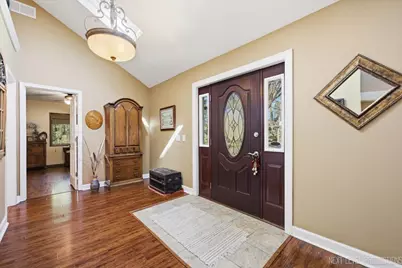 2N720 Woodcrest Drive, West Chicago, IL 60185 - Photo 12