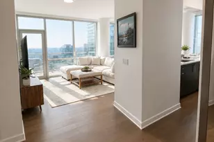 1235 S Prairie Ave, Chicago, IL 60605 - Photo 4