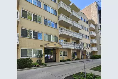 5906 N Sheridan Road #3C, Chicago, IL 60660 - Photo 1