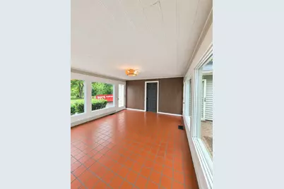 7302 Hillside Road, Crystal Lake, IL 60012 - Photo 8