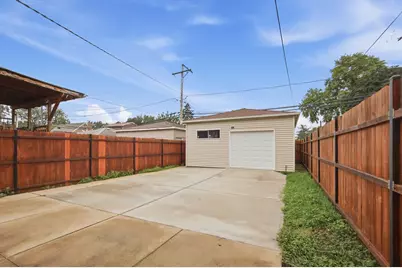 6230 W Foster Avenue, Chicago, IL 60630 - Photo 18