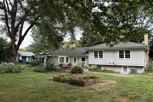1116 Woodview Rd, Burr Ridge, IL 60527 - Photo 4