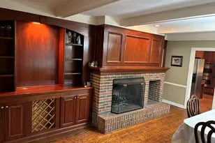 1116 Woodview Rd, Burr Ridge, IL 60527 - Photo 14