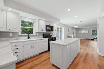 317 E Forest Lane, Palatine, IL 60067 - Photo 8