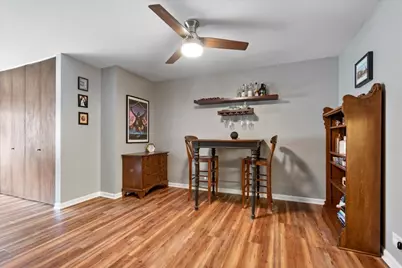 [Address not provided], Glenview, IL 60025 - Photo 8
