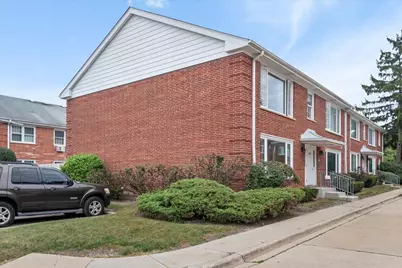 [Address not provided], Glenview, IL 60025 - Photo 2