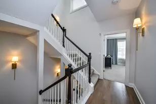 460 Pennsylvania Ave, Glen Ellyn, IL 60137 - Photo 20
