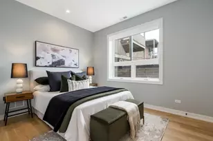1345 W Grand Ave, Chicago, IL 60642 - Photo 12