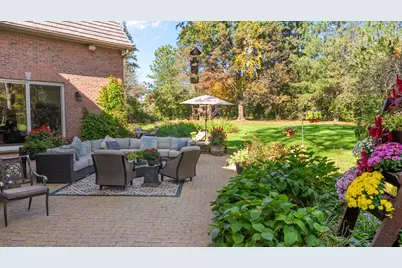 34 Deverell Drive, North Barrington, IL 60010 - Photo 12