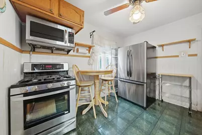 8818 S Sacramento Avenue, Evergreen Park, IL 60805 - Photo 10