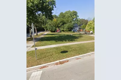 3840 Hollywood Avenue, Brookfield, IL 60513 - Photo 1