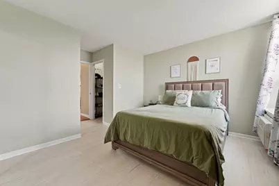 1355 N Sandburg Terrace #1801D, Chicago, IL 60610 - Photo 16