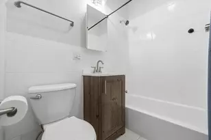 6500 S Minerva Ave, Chicago, IL 60637 - Photo 14
