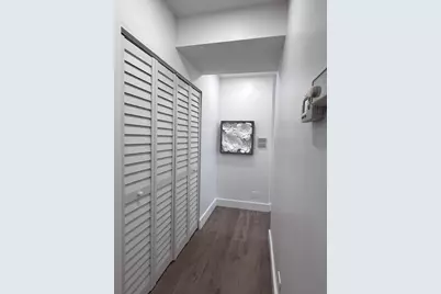 6508 N Richmond Street #1B, Chicago, IL 60645 - Photo 10