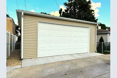 3246 N Newcastle Avenue, Chicago, IL 60634 - Photo 30