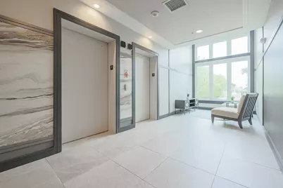 7243 Madison Street #318, Forest Park, IL 60130 - Photo 8