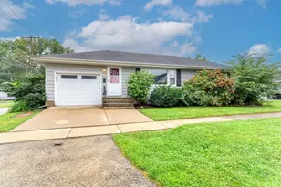 23929 W Chicago St, Plainfield, IL 60544 - Photo 2