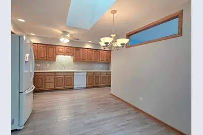 17336 Carlyle Court, Tinley Park, IL 60487 - Photo 4