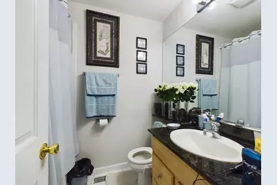 821 N Harlem Avenue, Oak Park, IL 60302 - Photo 16