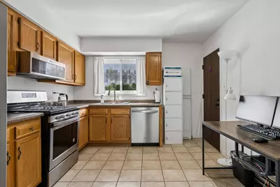 9364 Golf Road #2B, Des Plaines, IL 60016 - Photo 8