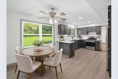 37860 N Metropolitan Avenue, Beach Park, IL 60087 - Photo 12